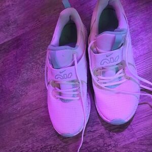 Nike Women's White and Mint Green Or Aqua Colored Sneakers